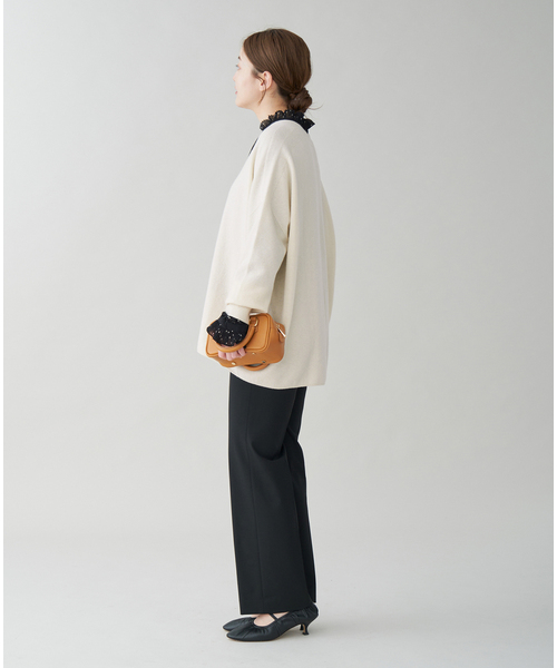 IENA(イエナ)の「Fine ニュージーウール ニュアンス Vプルオーバー(ニット/セーター・レディース・グレー/チョコ/ホワイト/ベージュ・FREE)」の12枚目の写真