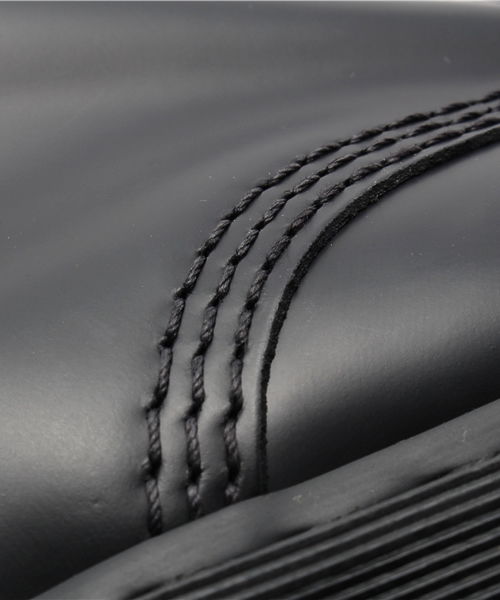 Dr. Martens（ドクターマーチン）の「Dr.martens(ドクターマーチン): 8ホール ブーツ（ブーツ・メンズ・ブラック・10/8/9）」の8枚目の写真