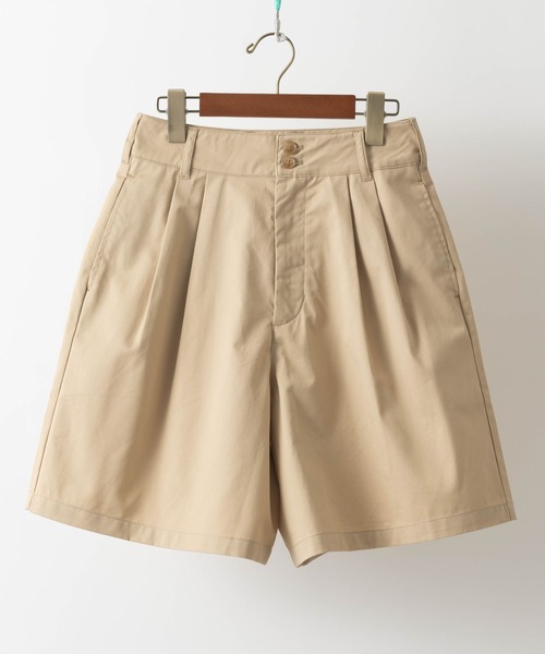 ABBEY MARKET(アビーマーケット)の「【lalagom】タックハーフパンツ(チノパンツ・レディース・ベージュ/ブラック・MEDIUM/SMALL)」の3枚目の写真