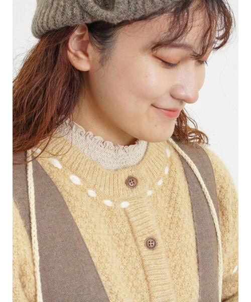 Samansa Mos2(サマンサ モスモス)の「【保湿加工】襟スモッキングカットソー(Tシャツ/カットソー・レディース・キナリ/オフホワイト/ブルー/ブラック・F)」の6枚目の写真