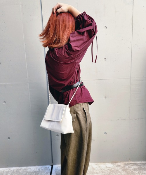 w.r.k(ダブルアールケー)の「チェーンフラップショルダーバッグ(ショルダーバッグ・レディース・シルバー/ホワイト/ブラック/レッド・FREE)」の10枚目の写真