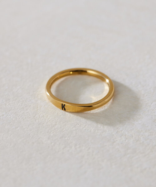 ear PAPILLONNER（イアパピヨネ）の「《金属アレルギー対応/ステンレス》イニシャル細リング（リング・レディース・ゴールド系その他/ゴールド系その他2/シルバー系その他2/シルバー系その他・14）」の15枚目の写真