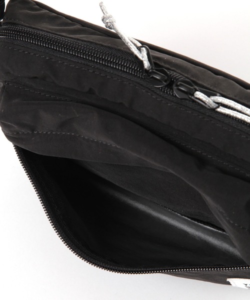 studio CLIP(スタディオクリップ)の「ナイロンワンマイルスクエアショルダー(ショルダーバッグ・レディース・ピンク/イエロー/ベージュ/ブラック・FREE)」の15枚目の写真