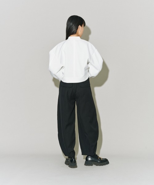 terrace(テラス)の「フルーエントカーブパンツ(その他パンツ・レディース・ブラック/オリーブ/ホワイト/グレー・MEDIUM)」の6枚目の写真