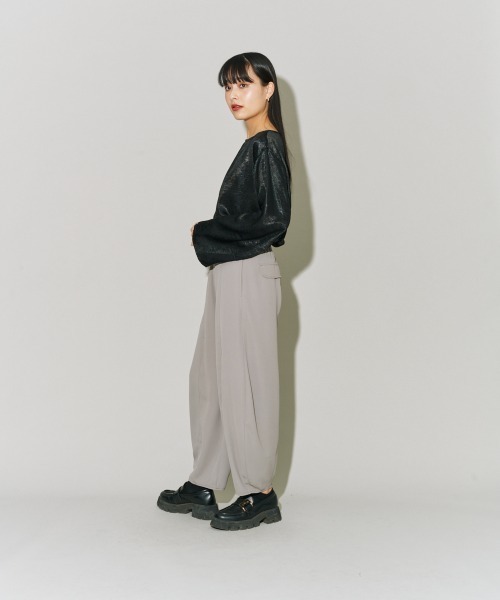 terrace(テラス)の「フルーエントカーブパンツ(その他パンツ・レディース・ブラック/オリーブ/ホワイト/グレー・MEDIUM)」の18枚目の写真