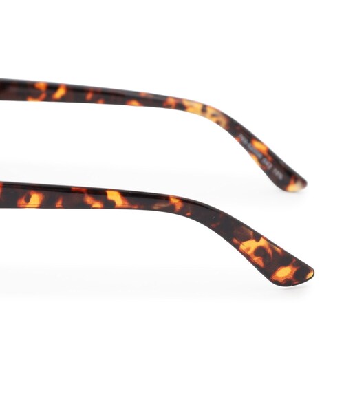 grove（グローブ）の「オーバルフレームサングラス（サングラス・レディース・ダークブラウン/グレー/ブラック/ライトベージュ・00）」の7枚目の写真