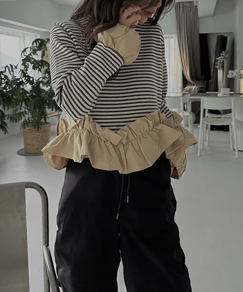 WILLFULLY（ウィルフリー）の「border borderwaffleundulatefrilltops WILLFULLY トップス waffle tops（T frill undulate トップス