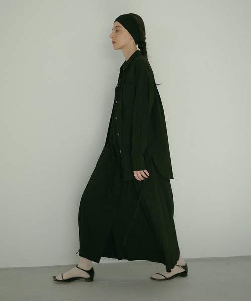 MANOF(マノフ)の「LAYER SHIRT ONE PIECE(ワンピース・レディース・ライトブルー/ブラック/ストライプ・M/S)」の6枚目の写真