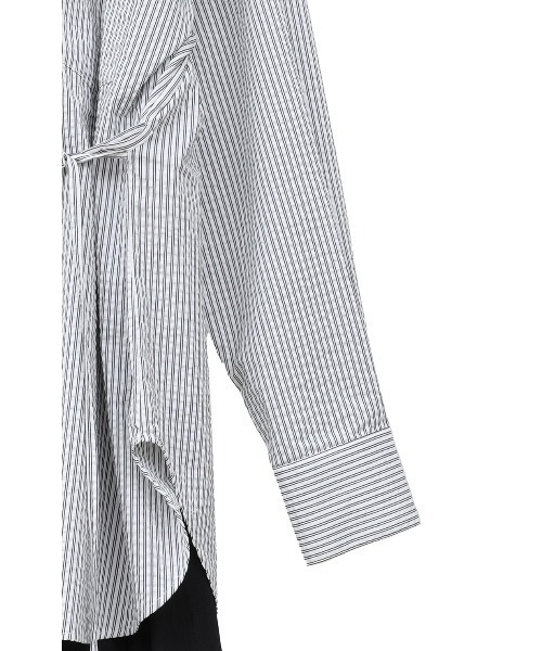 MANOF(マノフ)の「LAYER SHIRT ONE PIECE(ワンピース・レディース・ライトブルー/ブラック/ストライプ・M/S)」の21枚目の写真