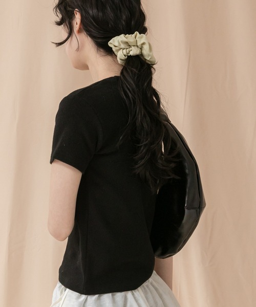 HEILIS(ヘイリス)の「コンパクト半袖Tシャツ/シンプルノームコア春服 白 黒 ブラック オフホワイト ピンク ネイビー グレー コンパクト クロップド(Tシャツ/カットソー・レディース・ブラック/グレー/オフホワイト/ピンク/ネイビー・FREE)」の9枚目の写真