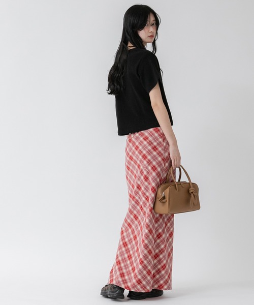 HEILIS(ヘイリス)の「コンパクト半袖Tシャツ/シンプルノームコア春服 白 黒 ブラック オフホワイト ピンク ネイビー グレー コンパクト クロップド(Tシャツ/カットソー・レディース・ブラック/グレー/オフホワイト/ピンク/ネイビー・FREE)」の15枚目の写真