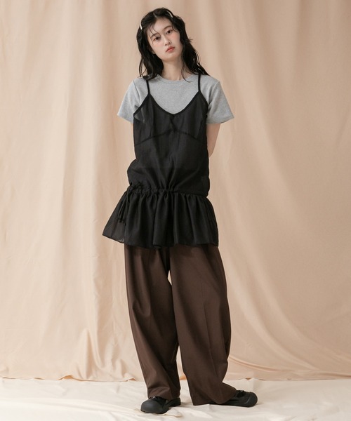 HEILIS(ヘイリス)の「コンパクト半袖Tシャツ/シンプルノームコア春服 白 黒 ブラック オフホワイト ピンク ネイビー グレー コンパクト クロップド(Tシャツ/カットソー・レディース・ブラック/グレー/オフホワイト/ピンク/ネイビー・FREE)」の6枚目の写真