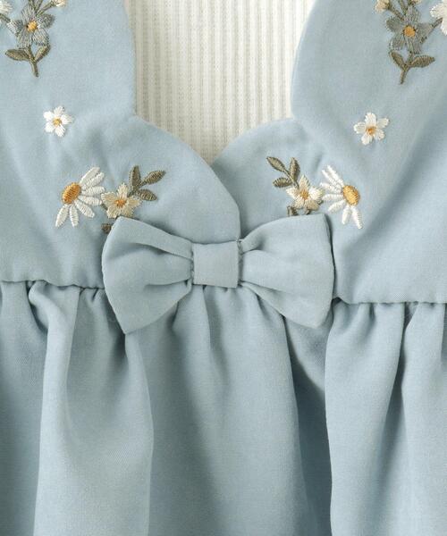 SHOO・LA・RUE（シューラルー）の「【洗える/100-120cm】着るだけでコーデが決まる スカラップ花刺繍ワンピース（ワンピース・キッズ・サックスブルー/ベビーピンク・11/10/12）」の4枚目の写真