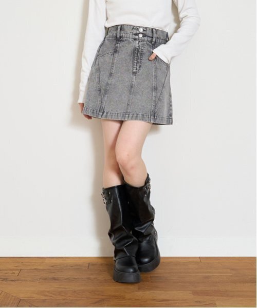 LOVETOXIC（ラブトキシック）の「【GOODPRICE】オシャ見え切替えスカート（スカート・キッズ・グレー/ブラック/ライトブルー/ネイビー/ブルー・M:150cm/S:140cm/L:160cm）」の3枚目の写真