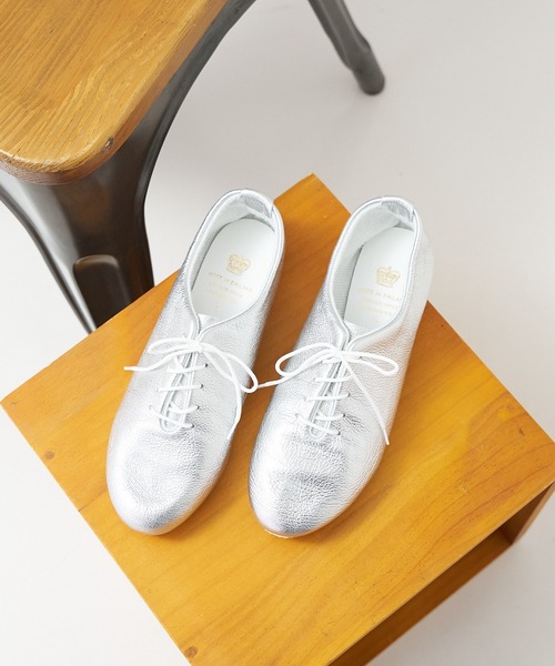 CROWN JAZZ（クラウンジャズ）の「【WEB限定】【CROWN/クラウン】DANCE JAZZシューズ シルバー（ドレスシューズ・レディース・シルバー・4/6/5）」の2枚目の写真
