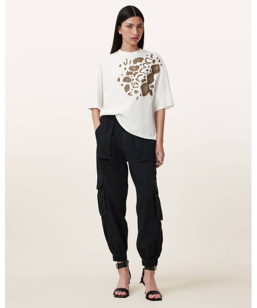 ALLSAINTS(オールセインツ)の「AMELIE FLOW EMBELLISHED T-SHIRT | AMELIE フロー エンベリッシュド Tシャツ(Tシャツ/カットソー・レディース・ホワイト・S/M/L/XS)」の3枚目の写真