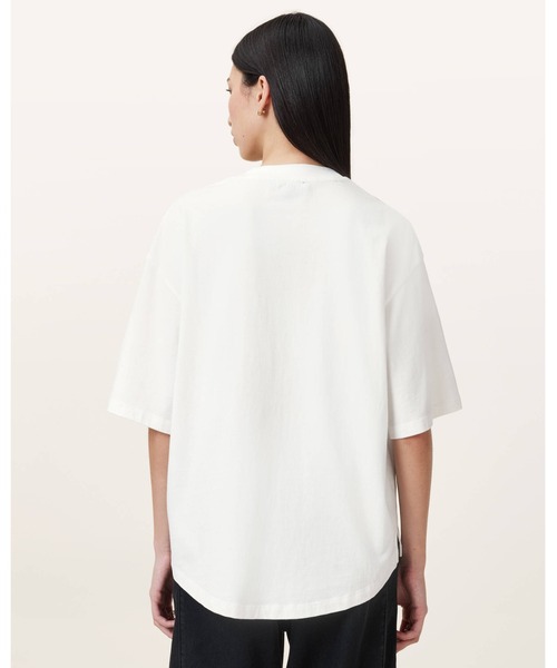 ALLSAINTS(オールセインツ)の「AMELIE FLOW EMBELLISHED T-SHIRT | AMELIE フロー エンベリッシュド Tシャツ(Tシャツ/カットソー・レディース・ホワイト・S/M/L/XS)」の6枚目の写真