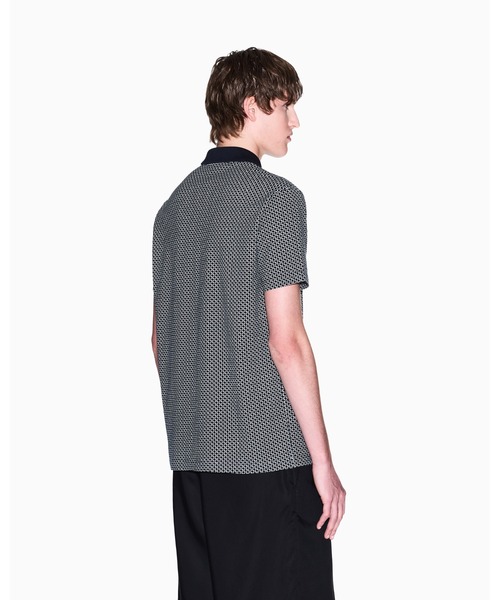 ARMANI EXCHANGE（アルマーニエクスチェンジ）の「【A|X アルマーニ エクスチェンジ】マイクロプリント 半袖ポロシャツ/REGULAR（ポロシャツ・メンズ・ネイビー系1/ブラック系1/ホワイト系1・LARGE/SMALL/X-LARGE/X-SMALL/XX-LARGE/MEDIUM）」の4枚目の写真