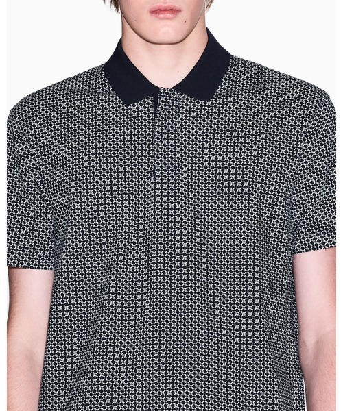ARMANI EXCHANGE（アルマーニエクスチェンジ）の「【A|X アルマーニ エクスチェンジ】マイクロプリント 半袖ポロシャツ/REGULAR（ポロシャツ・メンズ・ネイビー系1/ブラック系1/ホワイト系1・LARGE/SMALL/X-LARGE/X-SMALL/XX-LARGE/MEDIUM）」の5枚目の写真