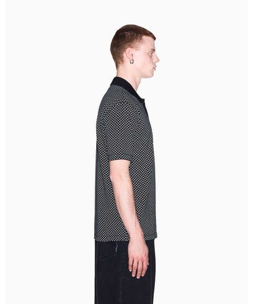 ARMANI EXCHANGE(アルマーニエクスチェンジ)の「【A|X アルマーニ エクスチェンジ】マイクロプリント 半袖ポロシャツ/REGULAR(ポロシャツ・メンズ・ネイビー系1/ブラック系1/ホワイト系1/ブラック・LARGE/SMALL/X-LARGE/X-SMALL/XX-LARGE/MEDIUM)」の5枚目の写真