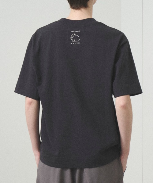 TROVE(トローヴ)の「TROVE x SHINSUKE KAWAHARA / T-SHIRT(Tシャツ/カットソー・メンズ・スミクロ/ホワイト・1/3)」の7枚目の写真
