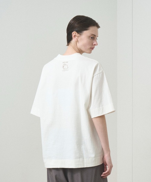 TROVE(トローヴ)の「TROVE x SHINSUKE KAWAHARA / T-SHIRT(Tシャツ/カットソー・メンズ・スミクロ/ホワイト・1/3)」の3枚目の写真
