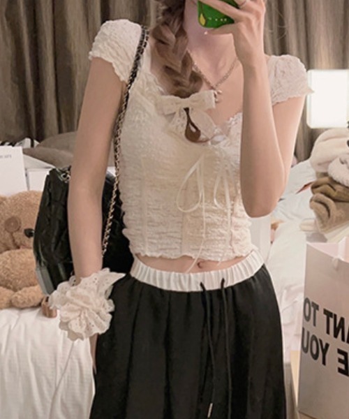 Mejoul(メジュール)の「レースリボン ワッシャー カットトップス/タンクトップ(タンクトップ・レディース・アイボリー/ブラウン・F)」の6枚目の写真