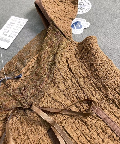Mejoul(メジュール)の「レースリボン ワッシャー カットトップス/タンクトップ(タンクトップ・レディース・アイボリー/ブラウン・F)」の20枚目の写真