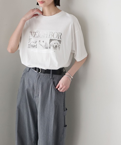 forksy.（フォルクシー）の「【forksy.】箔プリントロゴ×DOGグラフィック プリント 半袖Tシャツ（Tシャツ/カットソー・レディース・モカ/ブラック/オフホワイト/ライトイエロー・FREE）」の6枚目の写真