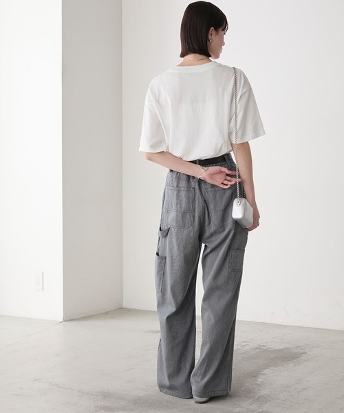 forksy.（フォルクシー）の「【forksy.】箔プリントロゴ×DOGグラフィック プリント 半袖Tシャツ（Tシャツ/カットソー・レディース・モカ/ブラック/オフホワイト/ライトイエロー・FREE）」の15枚目の写真
