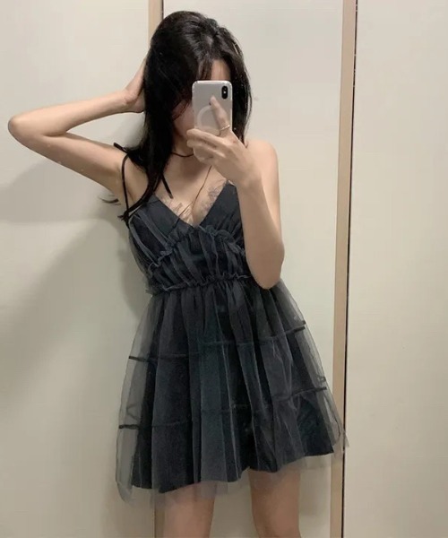 gossip!ロサンゼルス(ゴシップロサンゼルス)の「Y2K風 チュール ボリューム ミニワンピース(ワンピース・レディース・グレー/ブラック・FREE)」の10枚目の写真
