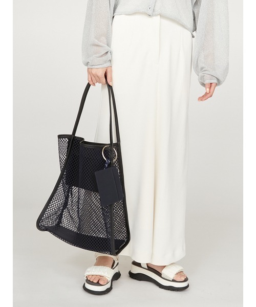 emmi（エミ）の「コットンメッシュトートバッグ（ショルダーバッグ・レディース・ネイビー/ブラウン/その他・FREE）」の2枚目の写真