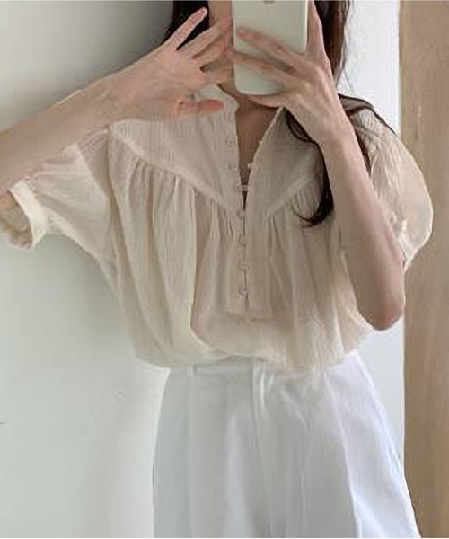 BLANC FICELLE(ブランフィセル)の「薄手 5分袖 多ボタンシャツ(シャツ/ブラウス・レディース・ホワイト/アイボリー/ブルー・S/M/L)」の14枚目の写真