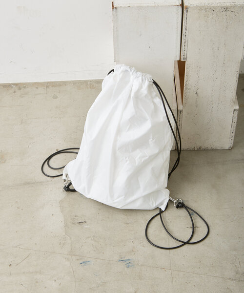 WHIMSIC（ウィムジック）の「*【WHIMSIC】ナイロンナップサック（バックパック/リュック・レディース・ブラック/ホワイト/ミント・FREE）」の2枚目の写真