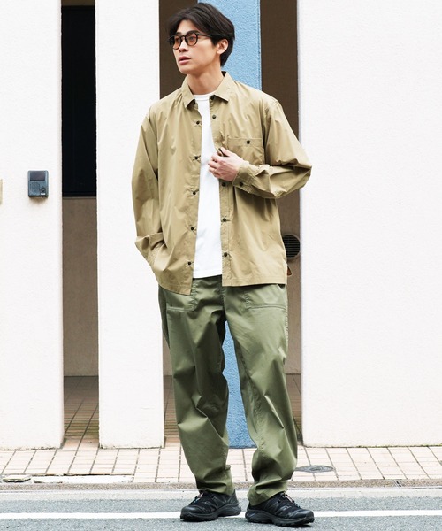 jiggys shop（ジギーズショップ）の「ポリエステルタフタ スナップボタン テックシャツ（シャツ/ブラウス・メンズ・チャコールグレー/カーキ/ブラック/ベージュ・MEDIUM/SMALL/X-LARGE/LARGE）」の13枚目の写真