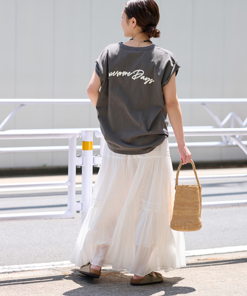 JOURNAL STANDARD relume(ジャーナルスタンダード レリューム)の「《追加》刺繍ロゴフレンチTEE(Tシャツ/カットソー・レディース・ホワイト系その他/ブラック系その他/ホワイト×ホワイト・FREE)」の15枚目の写真