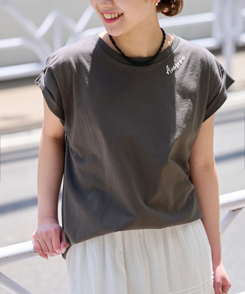 JOURNAL STANDARD relume(ジャーナルスタンダード レリューム)の「《追加》刺繍ロゴフレンチTEE(Tシャツ/カットソー・レディース・ホワイト系その他/ブラック系その他/ホワイト×ホワイト・FREE)」の17枚目の写真