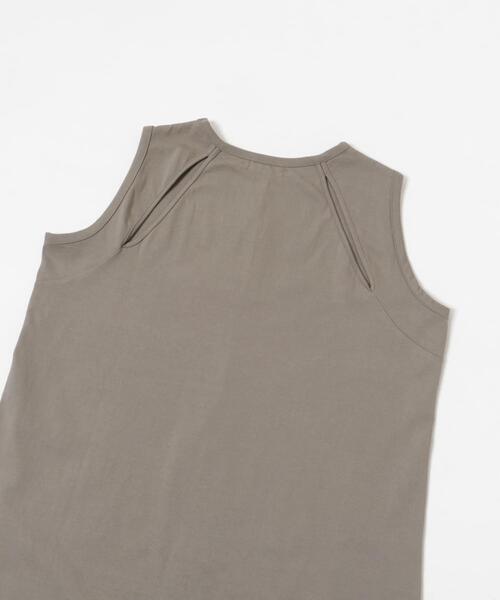 LAATO（ラート）の「slit no sleeve tee（タンクトップ・レディース・ナチュラル/ホワイト・FREE）」の21枚目の写真