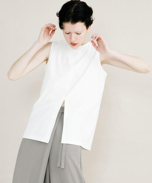 LAATO（ラート）の「slit no sleeve tee（タンクトップ・レディース・ナチュラル/ホワイト・FREE）」の15枚目の写真