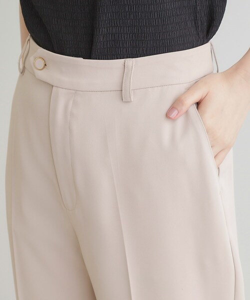 grove（グローブ）の「ひんやり、すらり。夏の美シルエット ドレープストレートパンツ（その他パンツ・レディース・ブラック/ベージュ/グレー・03/02/01/04/05）」の19枚目の写真