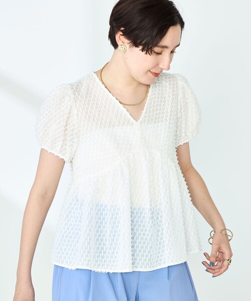 NOLLEY’S(ノーリーズ)の「カットジャガードペプラムブラウス(シャツ/ブラウス・レディース・ブラック/ネイビー/オフホワイト・38)」の10枚目の写真