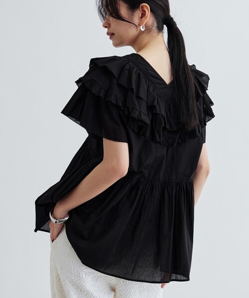 GALLEST（ギャレスト）の「フリルレイヤードコットンブラウス（シャツ/ブラウス・レディース・オレンジ/ブラック・38）」の5枚目の写真