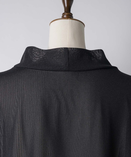 J1U by LA BELLE ETUDE(ジユウバイラベルエチュード)の「ワイドハイネックダブルチュールTOPS(Tシャツ/カットソー・レディース・ホワイト/ブラウン/ブラック/ライトブルー・FREE)」の15枚目の写真