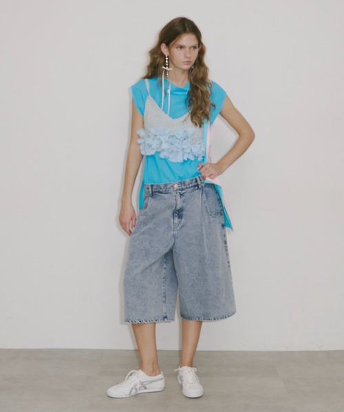 J1U by LA BELLE ETUDE(ジユウバイラベルエチュード)の「ワイドハイネックダブルチュールTOPS(Tシャツ/カットソー・レディース・ホワイト/ブラウン/ブラック/ライトブルー・FREE)」の8枚目の写真