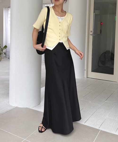 CAPRICIEUX LE'MAGE（カプリシューレマージュ）の「カーディガン風バイカラーレイヤードプルオーバー（Tシャツ/カットソー・レディース・ブラック/グレー/イエロー・FREE）」の17枚目の写真