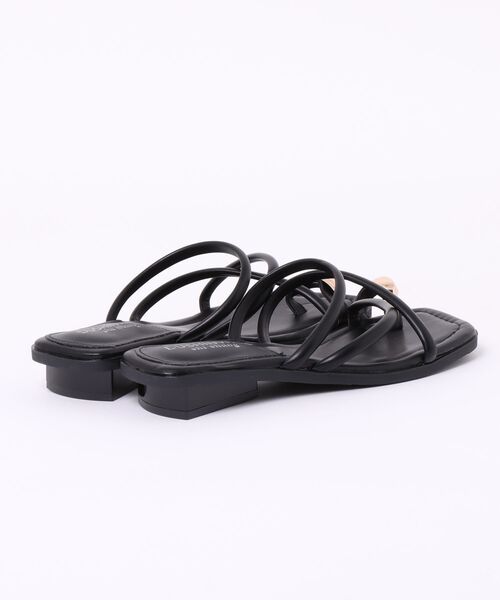 mellowneon（メロウネオン）の「メタルリングサンダル（サンダル・レディース・アイボリー/ブラック・SMALL/MEDIUM/LARGE）」の3枚目の写真