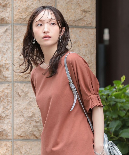 n'OrLABEL（ノアールレーベル）の「【接触冷感】タックドルマンカットソー（Tシャツ/カットソー・レディース・オレンジ/オフホワイト/ブラック・2/1）」の8枚目の写真