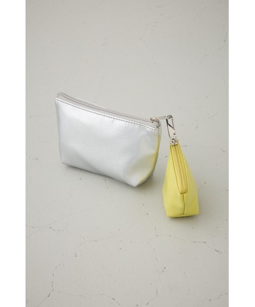AZUL by moussy（アズールバイマウジー）の「2サイズポーチセット（ポーチ・レディース・シルバー/ブラック・FREE）」の10枚目の写真