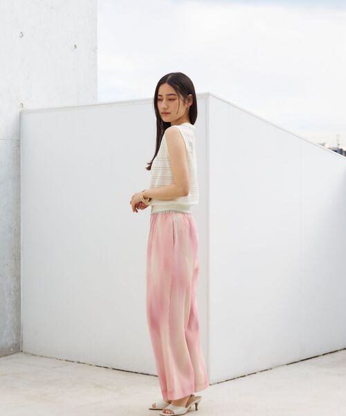 STRATA(エストラータ)の「グラデーションマーブルイージーパンツ 【低身長・小柄女性】(その他パンツ・レディース・ブルー/ピンク・ONE SIZE)」の11枚目の写真