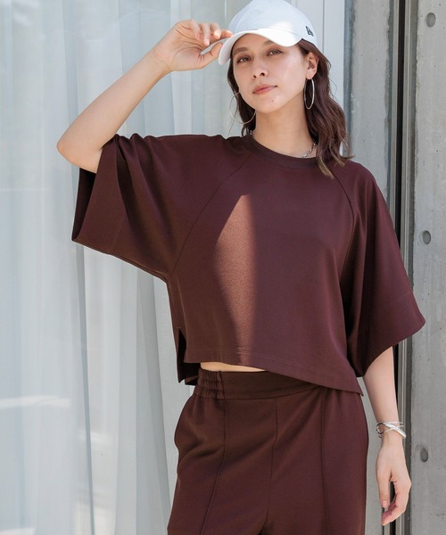 HEREIAM(ヘレイアム)の「【HEREIAM】イージーツイルTブラウス(Tシャツ/カットソー・レディース・ネイビー/バーガンディー・FREE)」の2枚目の写真